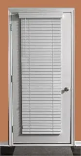 Faux wood cordless horizontal blinds in snow white